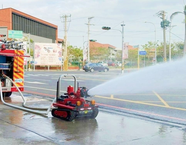 消防機器人射水